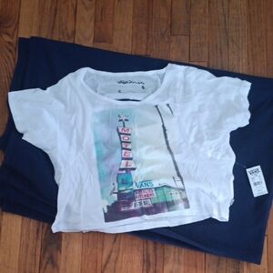 Vans tee